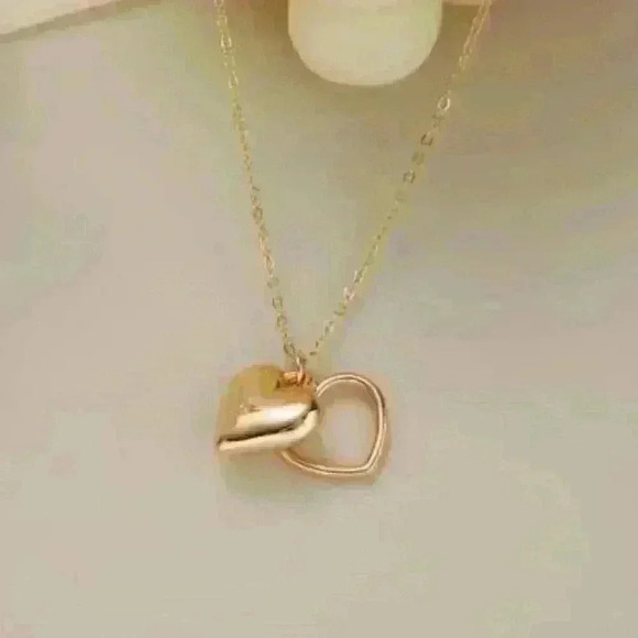 New Double Heart Pendant Necklace - Picture 2 of 3